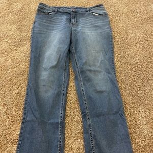 Like NEW! Maurice’s Plus Size Jeans